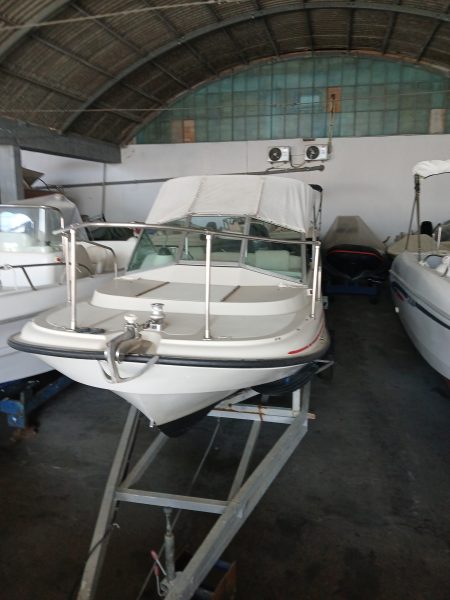 RIMESSAGGIO AL COPERTO ALL'ELBA: Barche, Camper, Roulotte + Varo, Alaggio e Trasporti